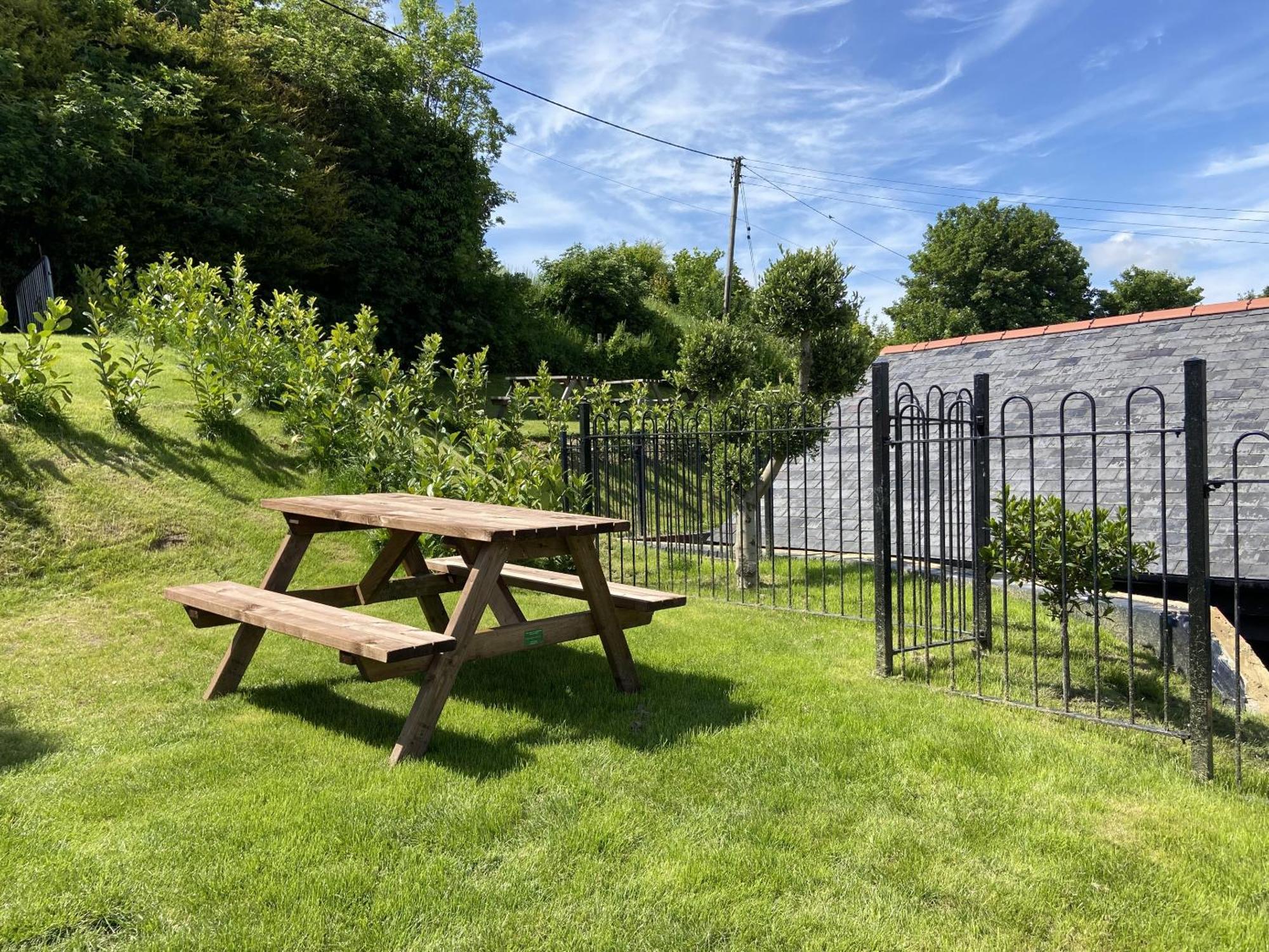 The Lydden Bell Bed & Breakfast Dover Exterior photo